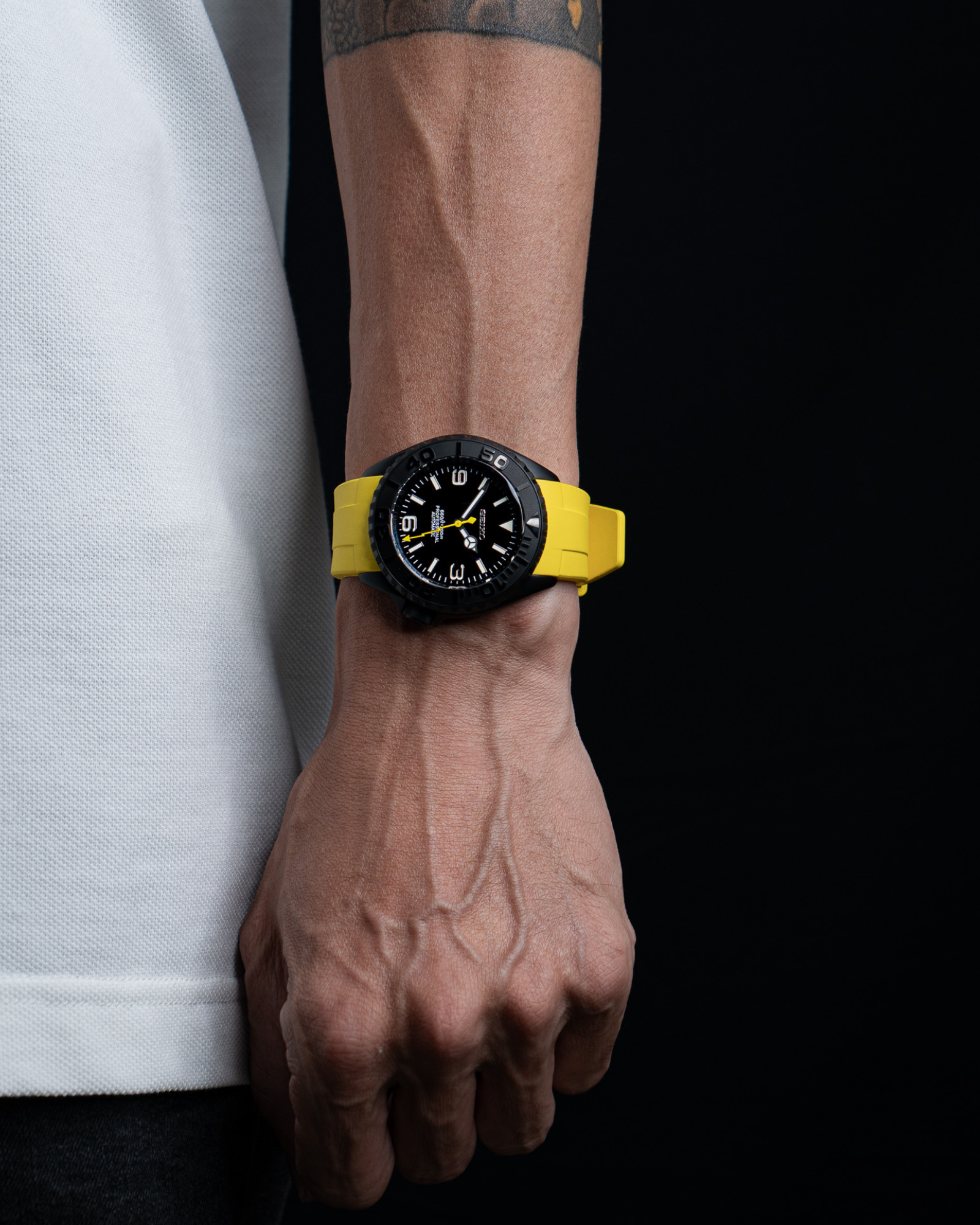 MODEL . 03R