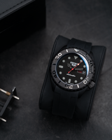 MODEL . 76R