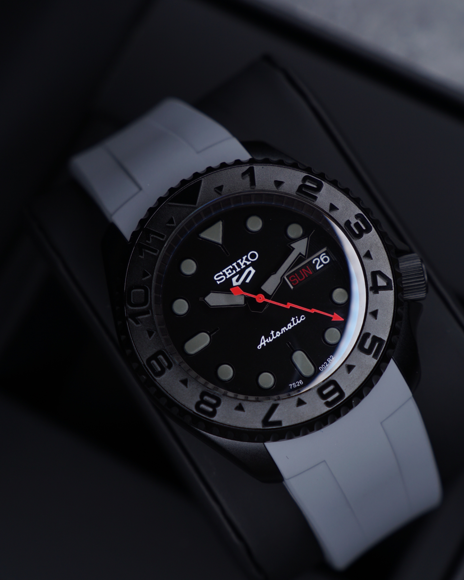 MODEL . 09R
