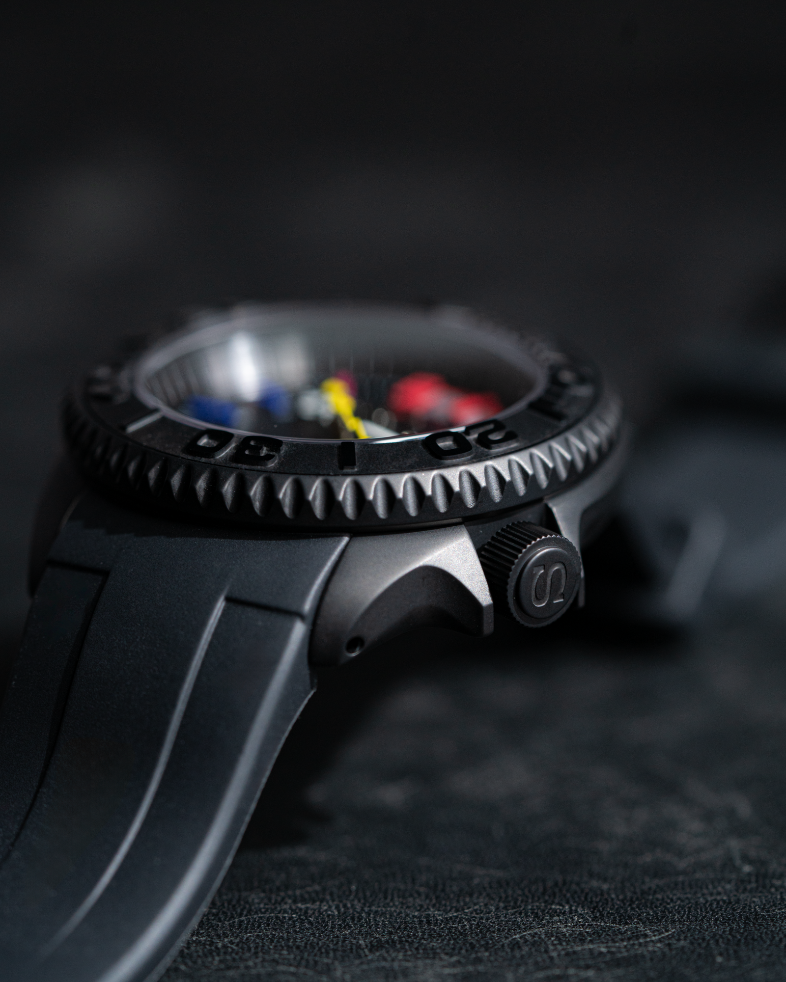 MODEL . 92R