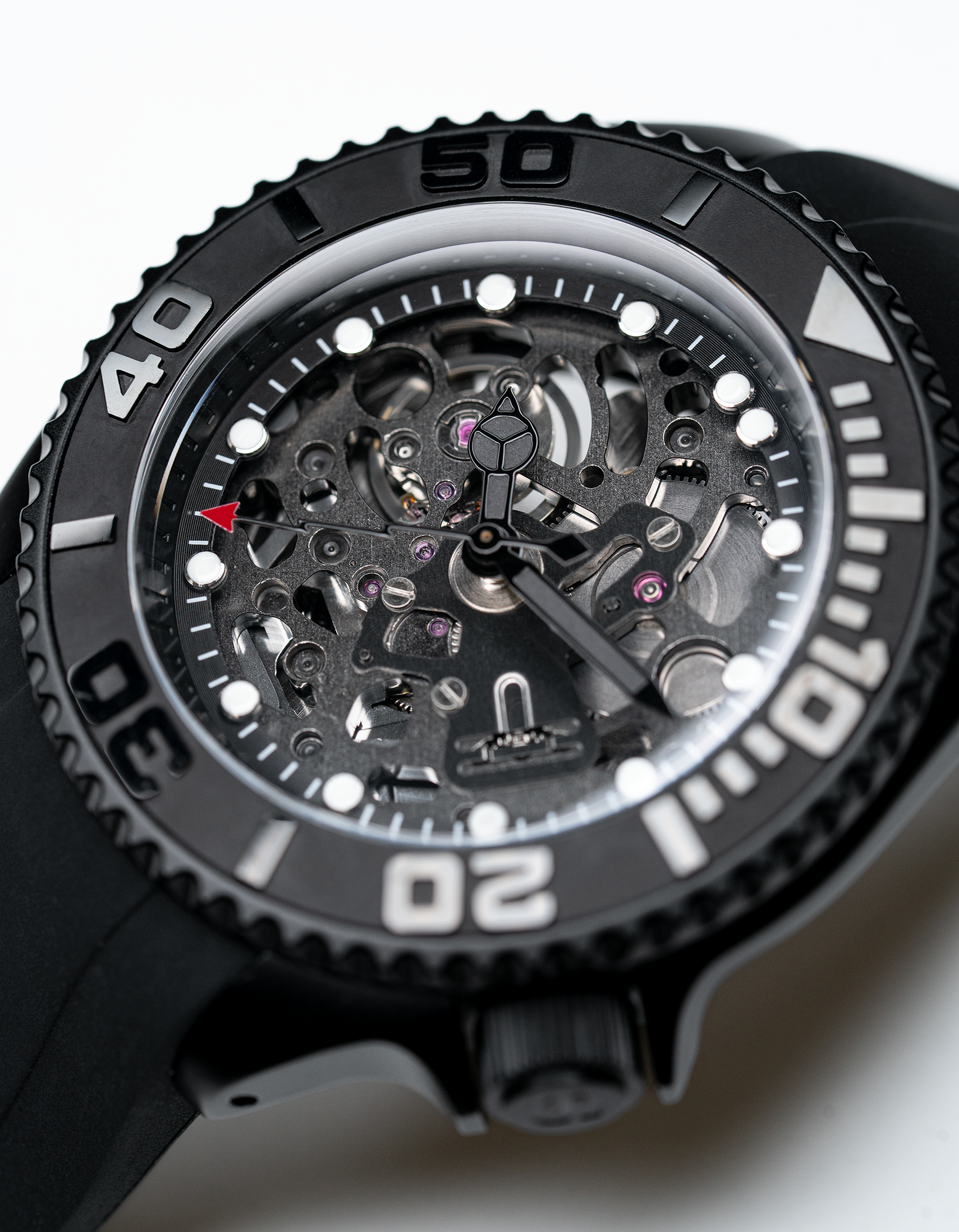 MODEL . 110R