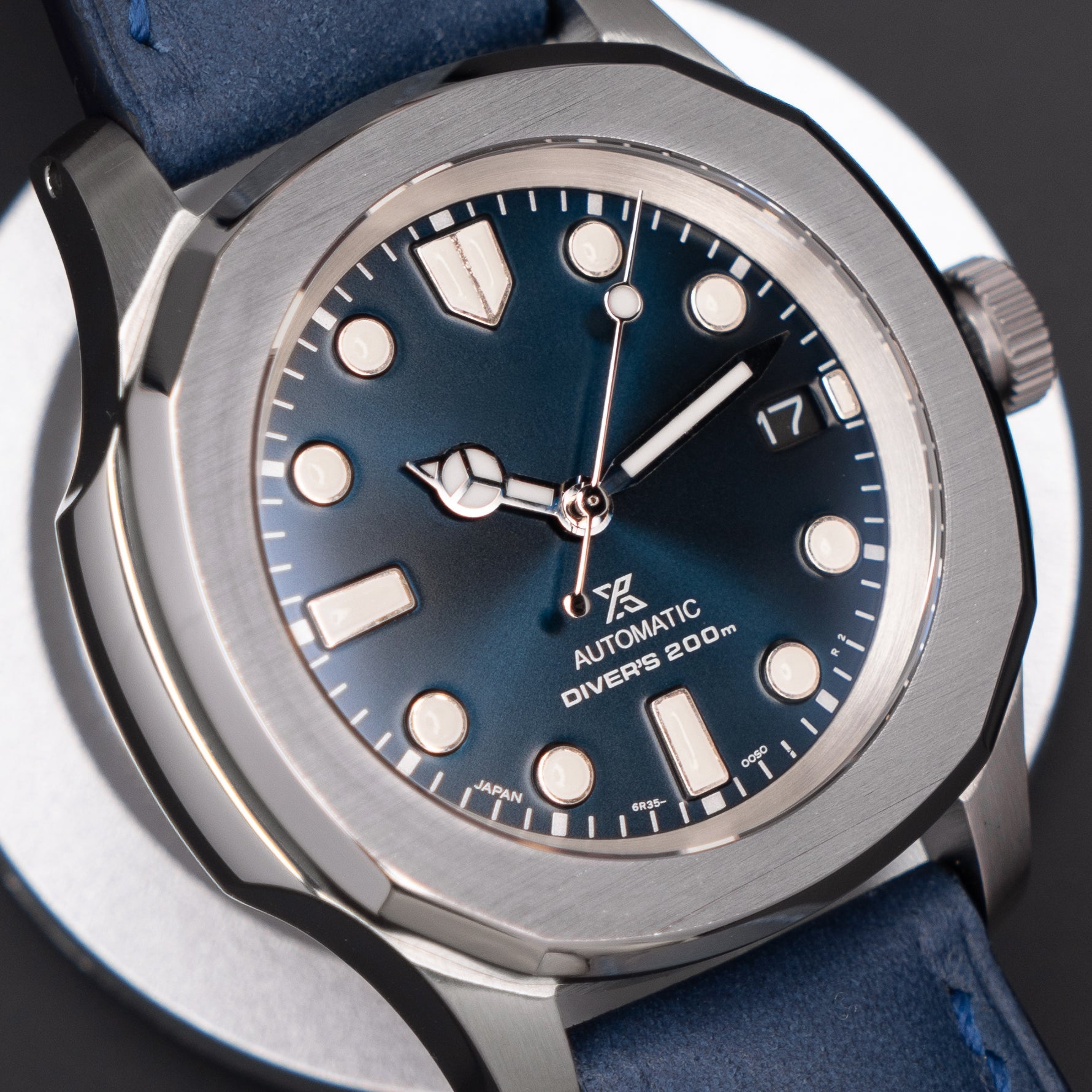 MODEL . 23L