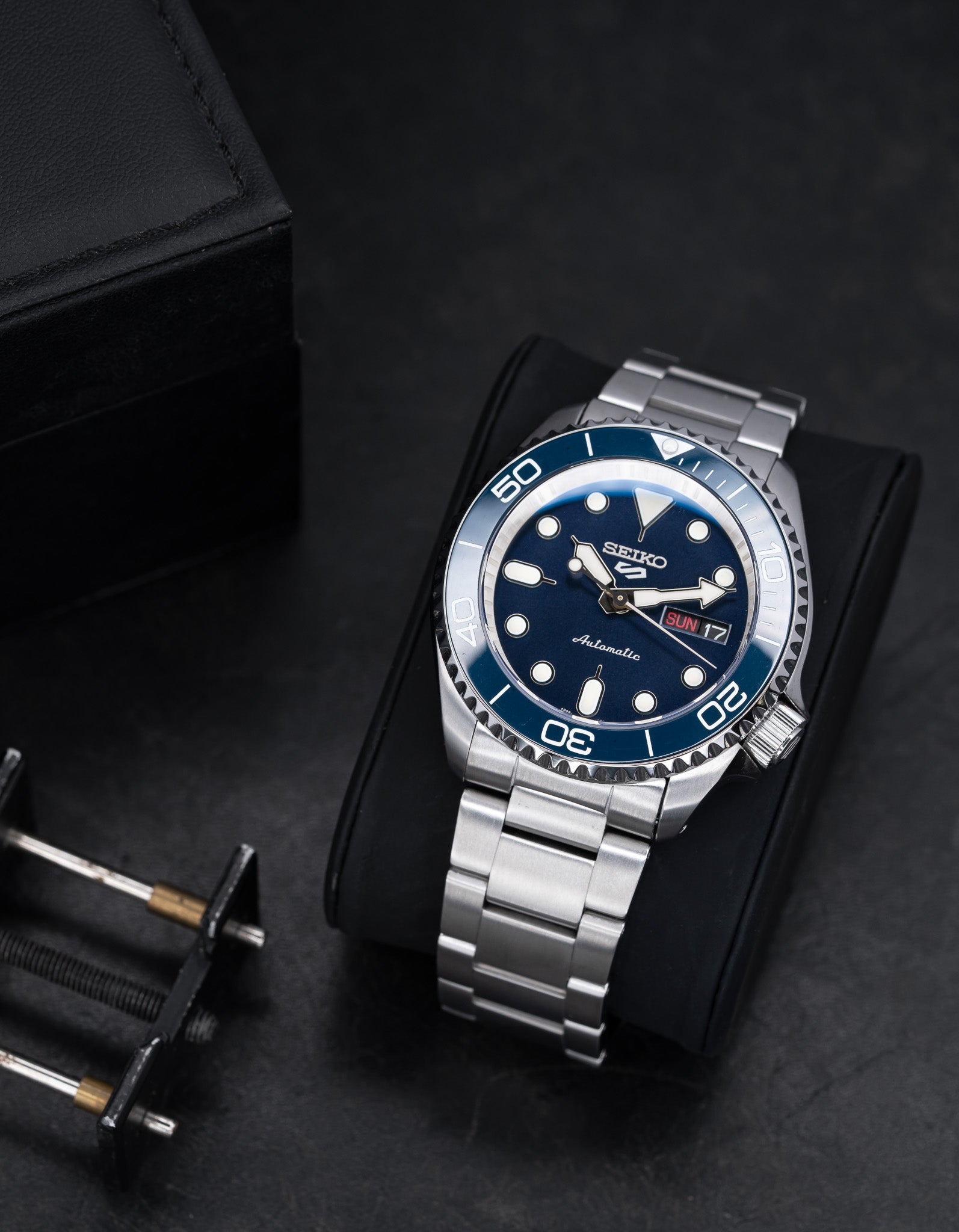 MODEL . 106S