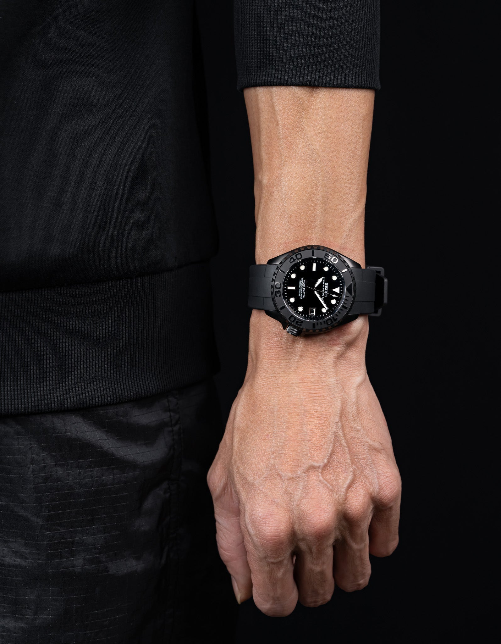 MODEL . 127R