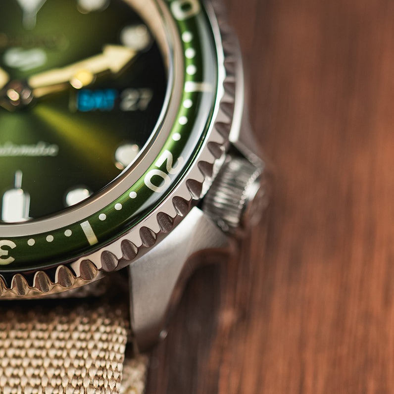 MODEL . 01N