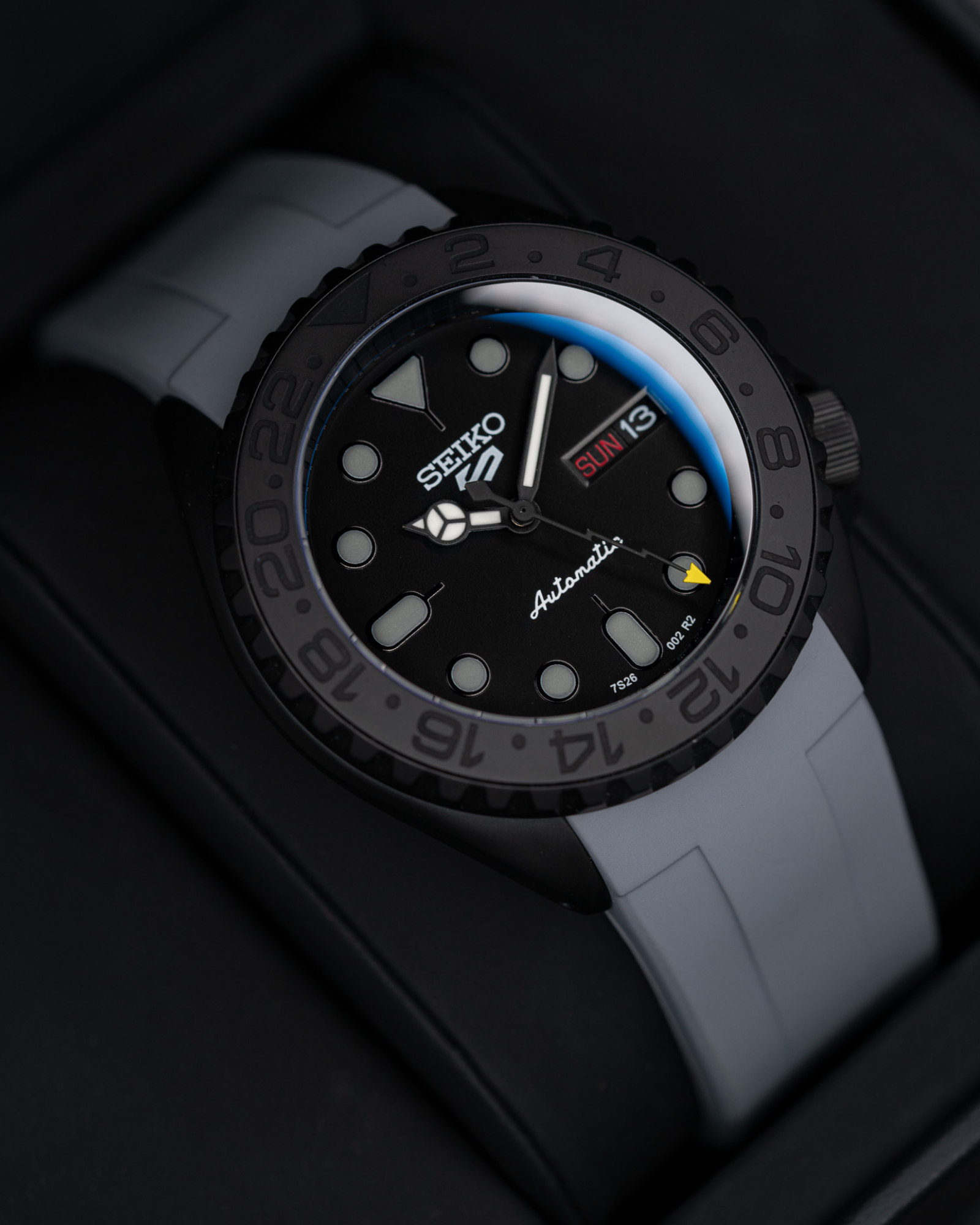 MODEL . 54R