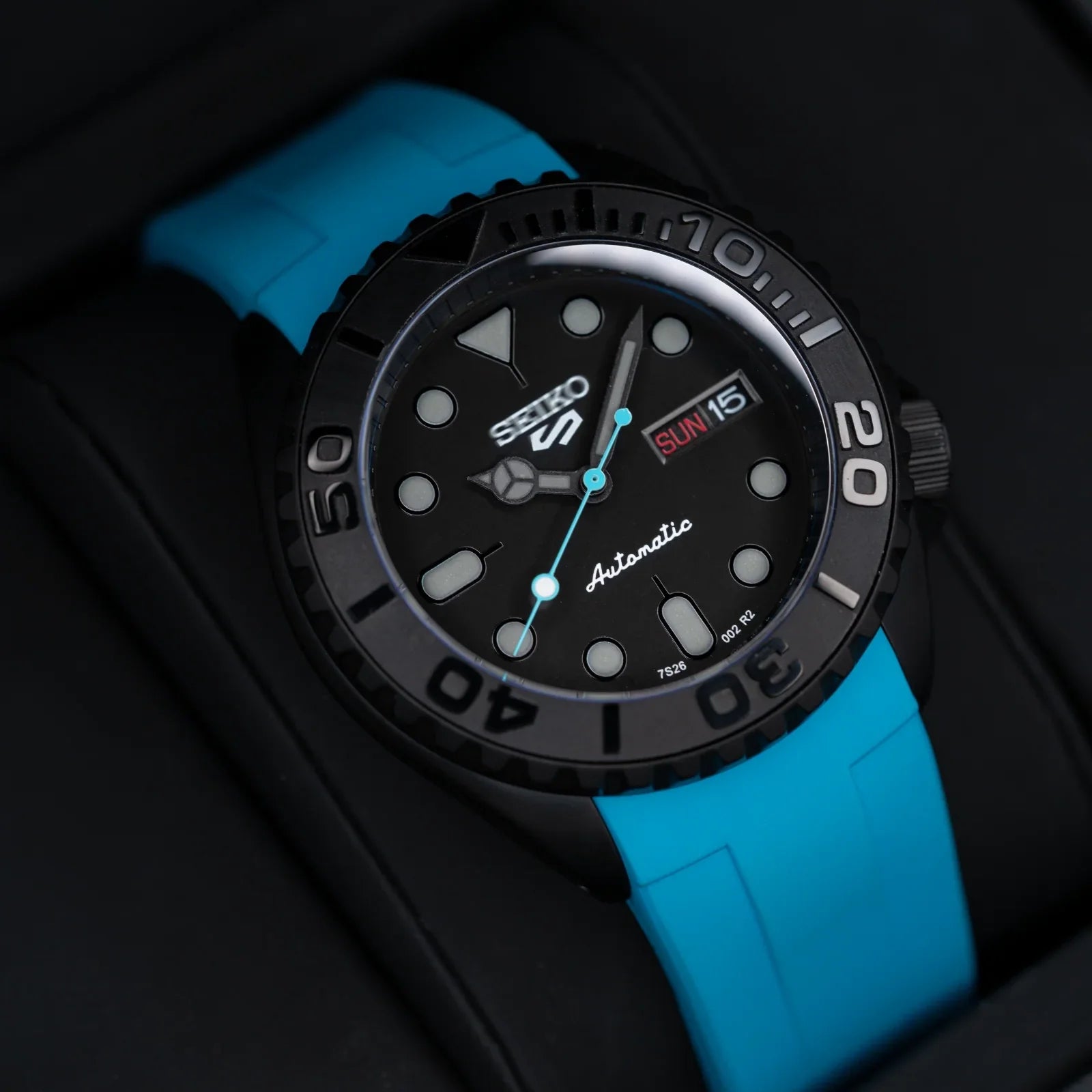 MODEL . 77R