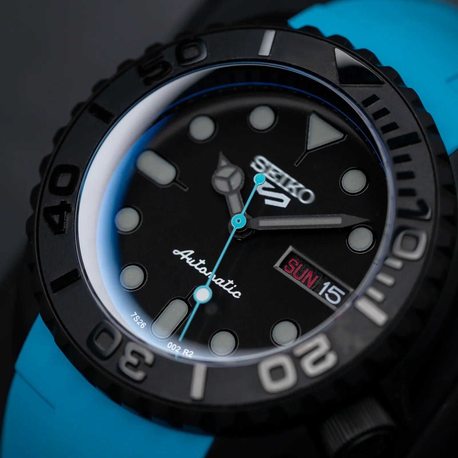 MODEL . 77R