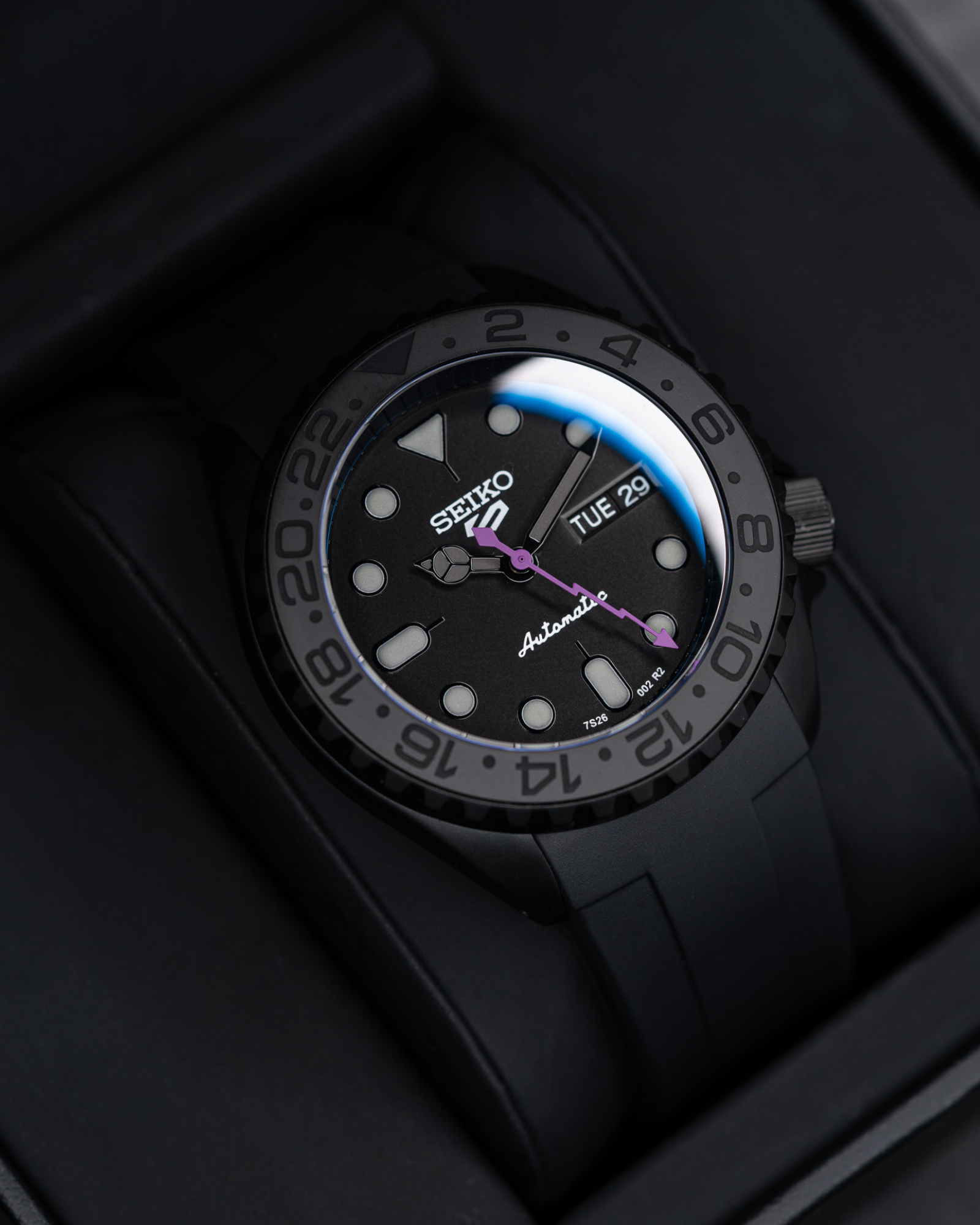 MODEL . 79R