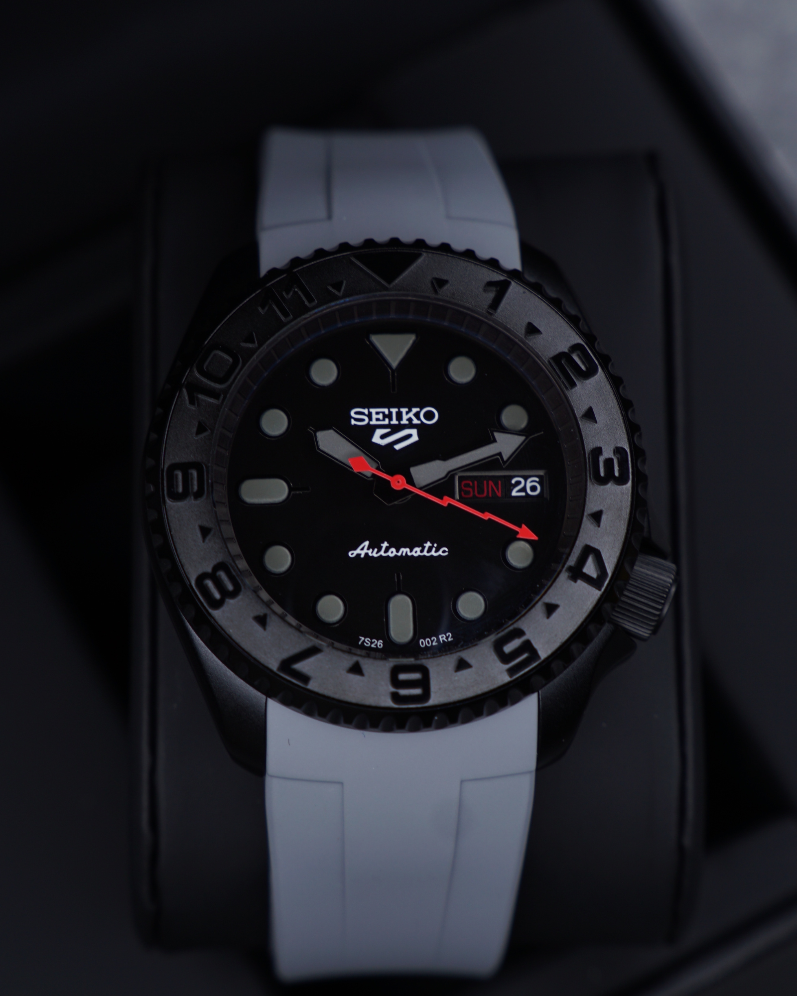 MODEL . 09R