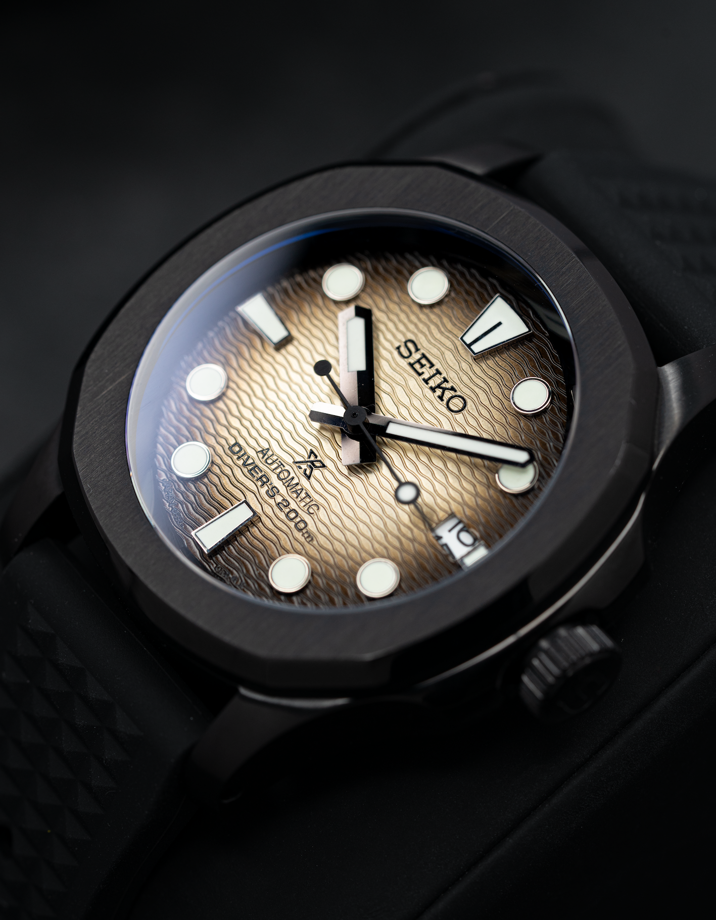 MODEL . 106R
