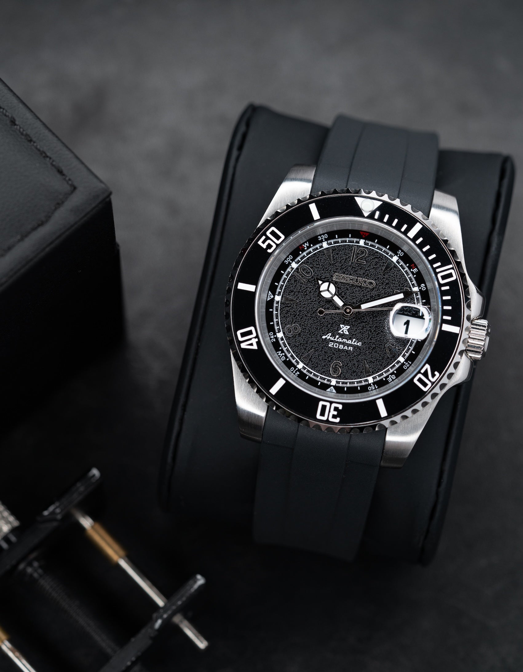 MODEL . 107R