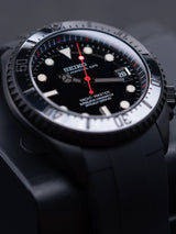 MODEL . 158R