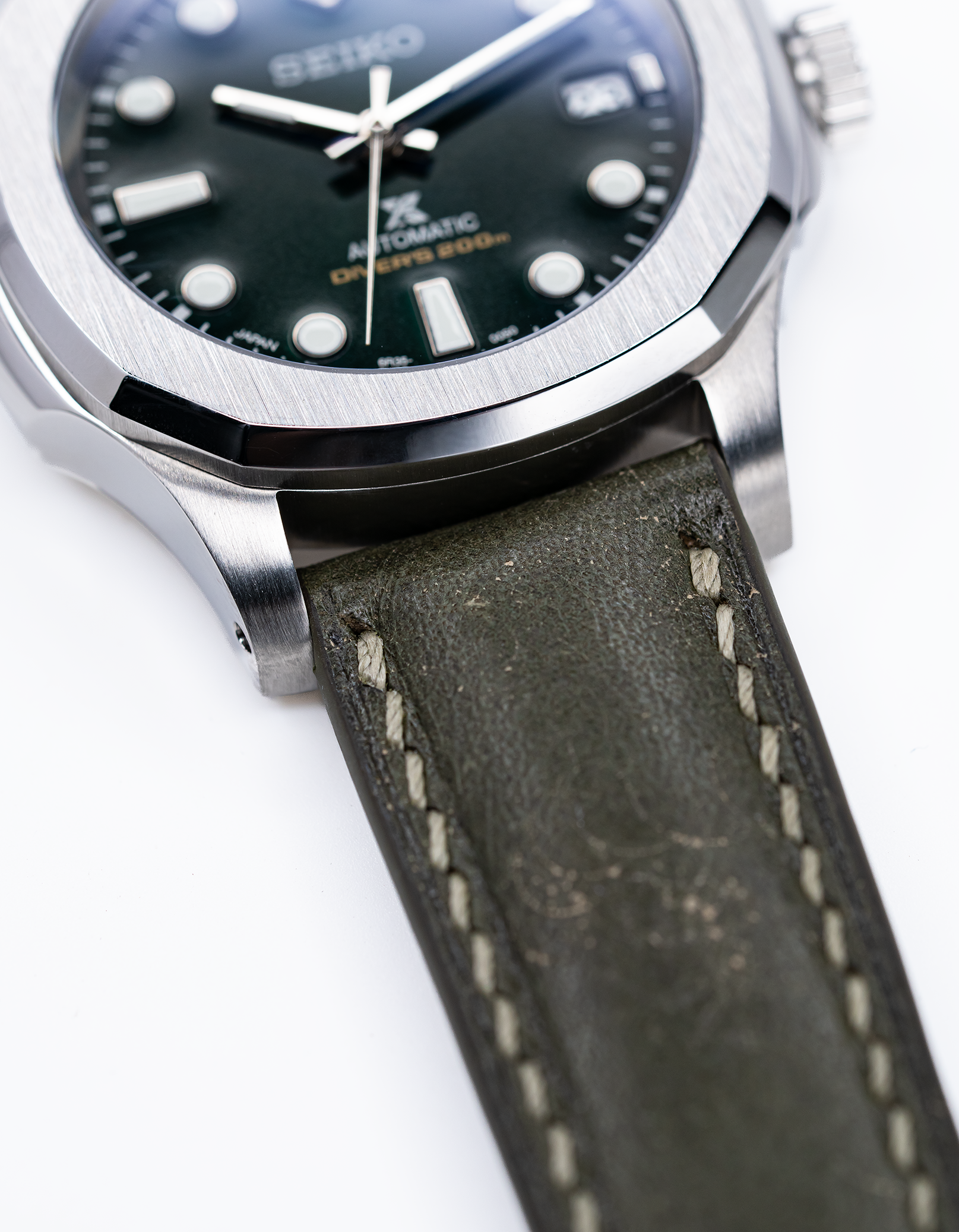 MODEL . 70L