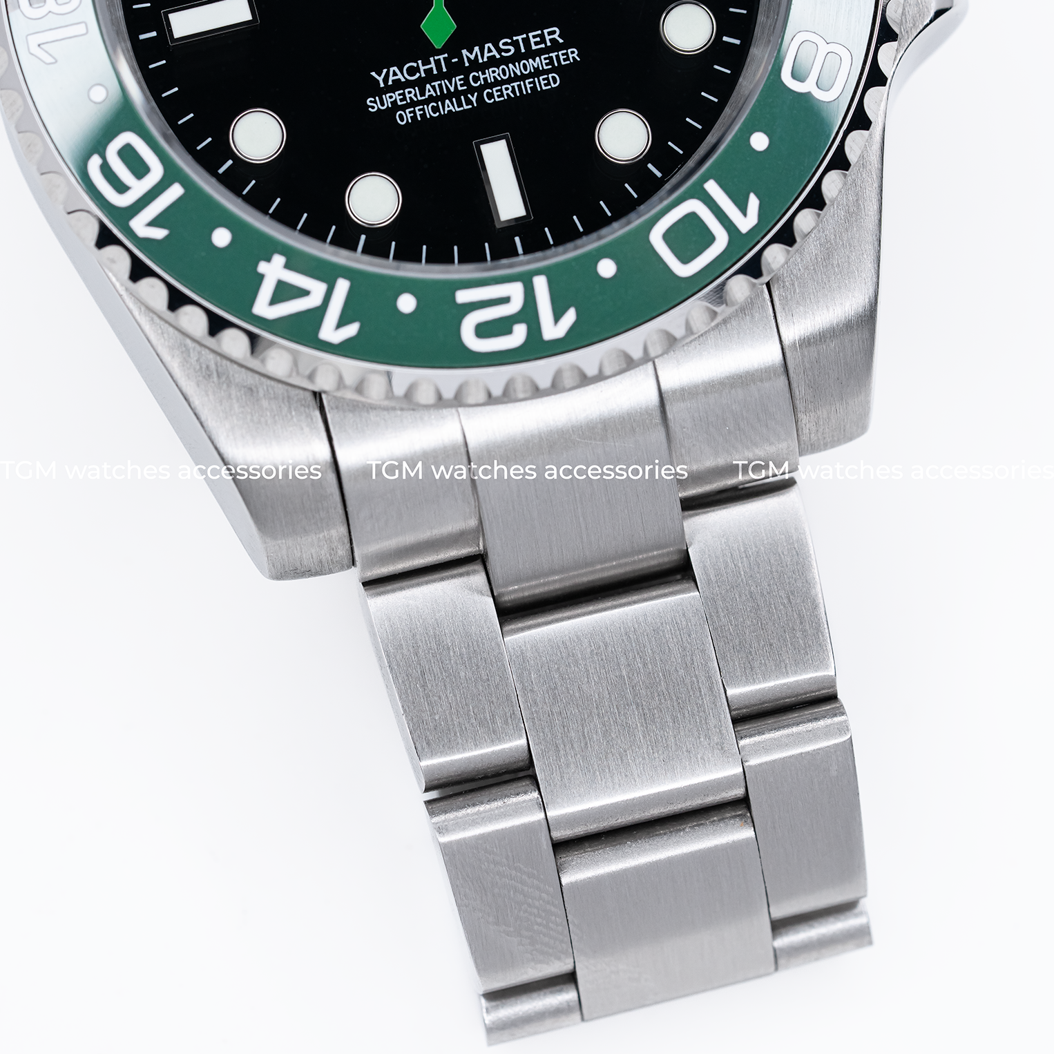 MODEL . 104S
