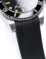 MODEL . 152R